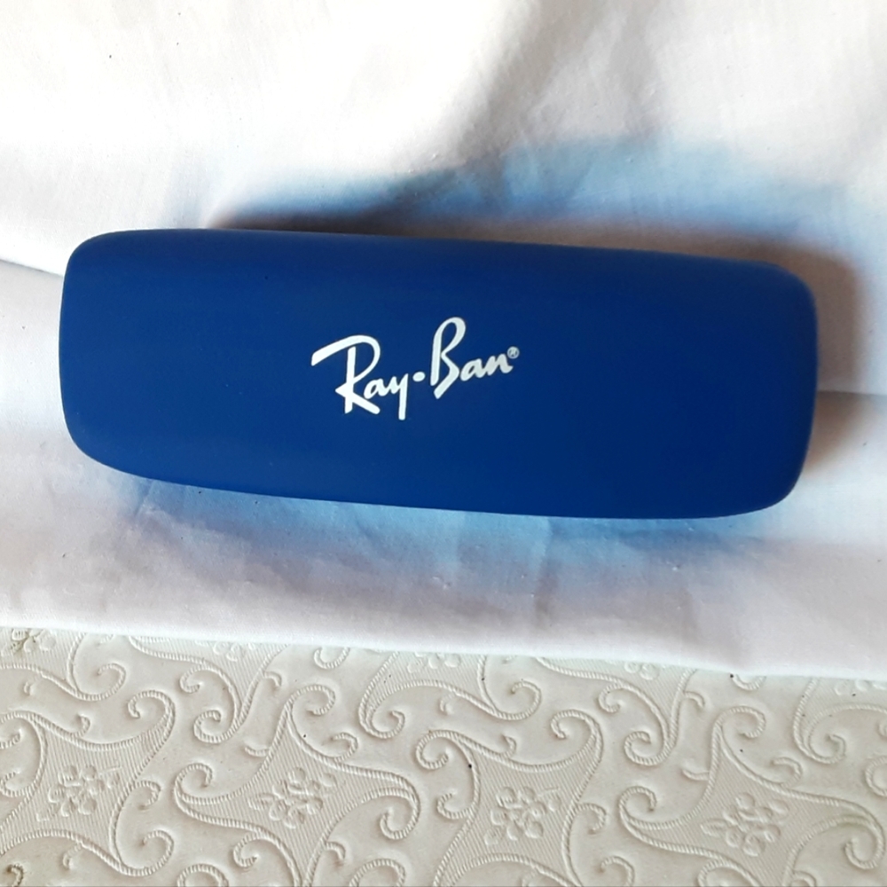 EUC Small Ray-Ban Case